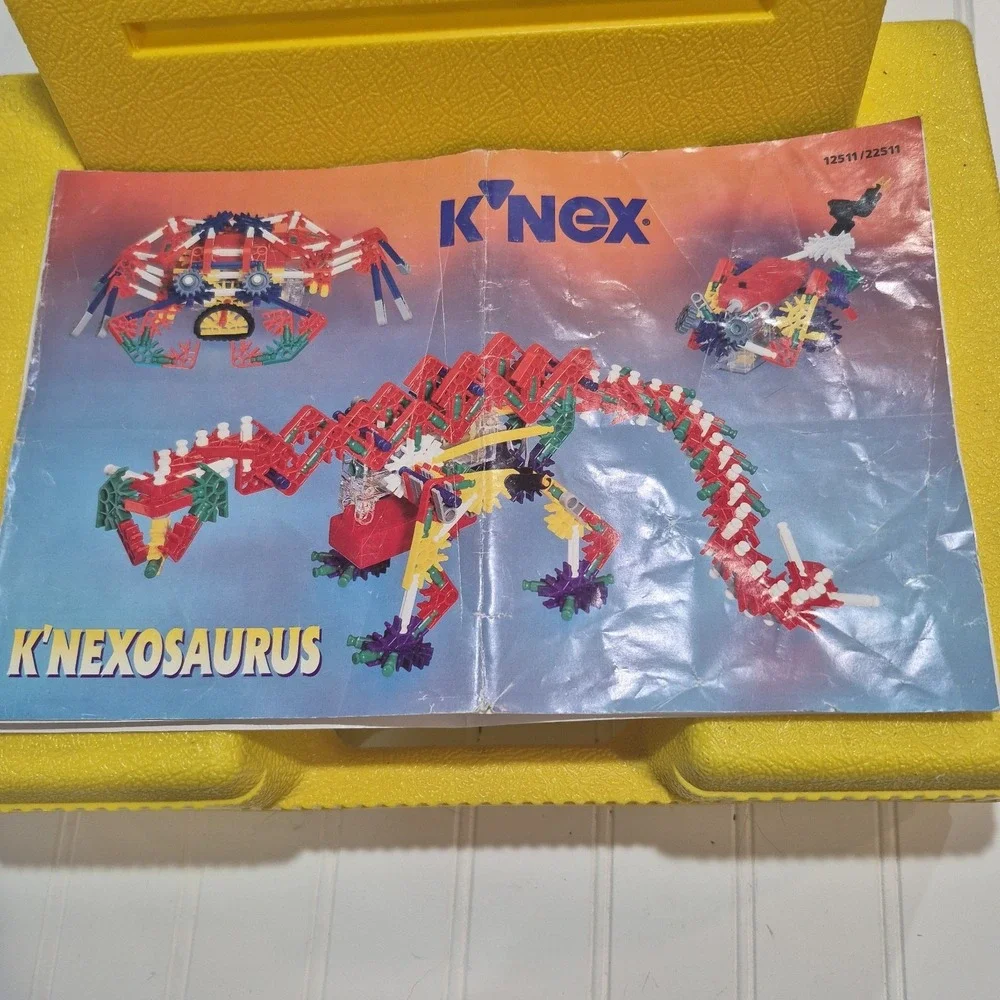 K'nex Yellow Traveling Case With A Lots Of Knex